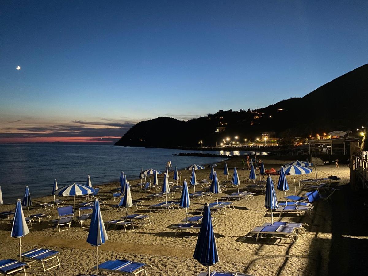 Casa Luci Villa Levanto Buitenkant foto